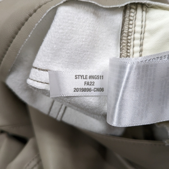 Madewell Jeans Women's 32 Tan Pumice Perfect Vintage Straight Faux Leather 28” - Picture 10 of 12